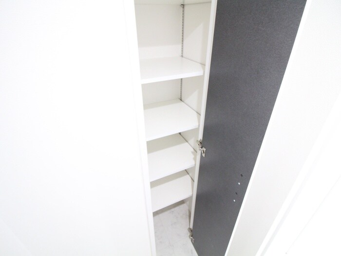 物件内観写真15　(靴箱)