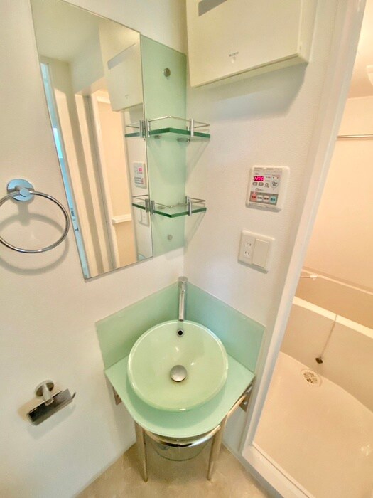 物件内観写真11　(洗面)