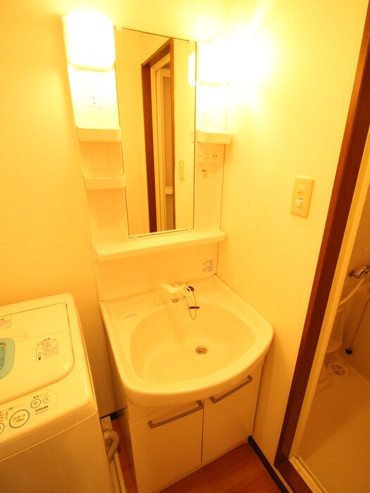 物件内観写真9　(洗面)