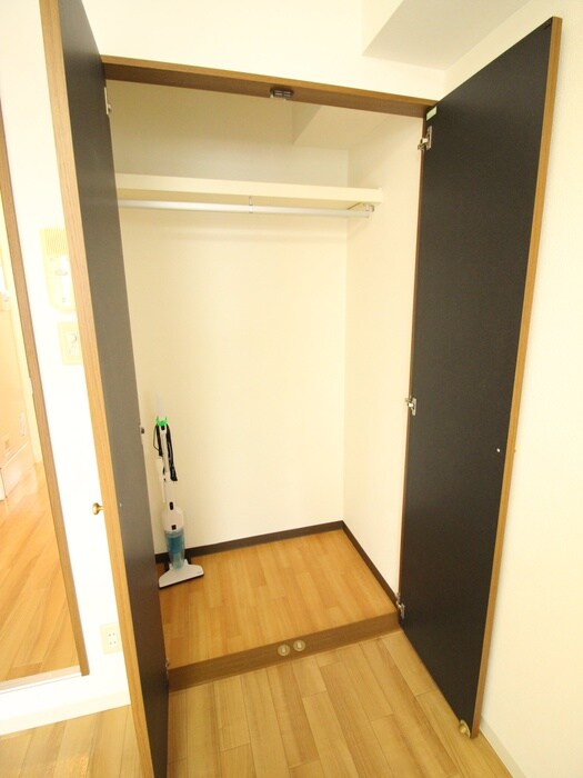 物件内観写真20　(収納)