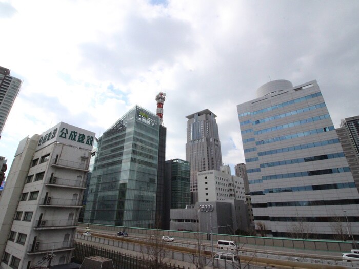 物件内観写真22　(室内からの展望)