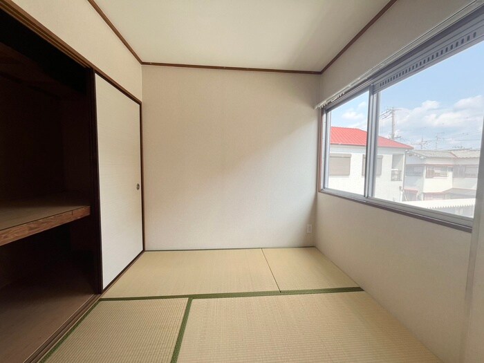 物件内観写真18　(居室)