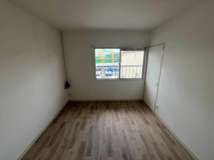 物件内観写真18　(居室)