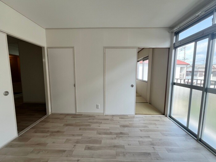 物件内観写真22　(居室)