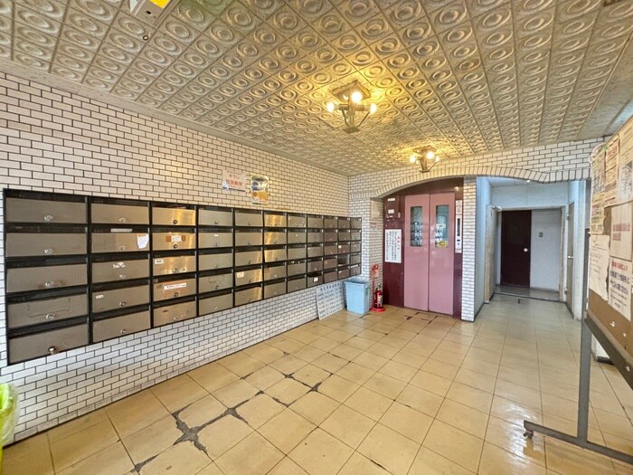 物件外観写真4　(建物設備)