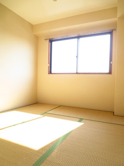 物件内観写真14　(居室)