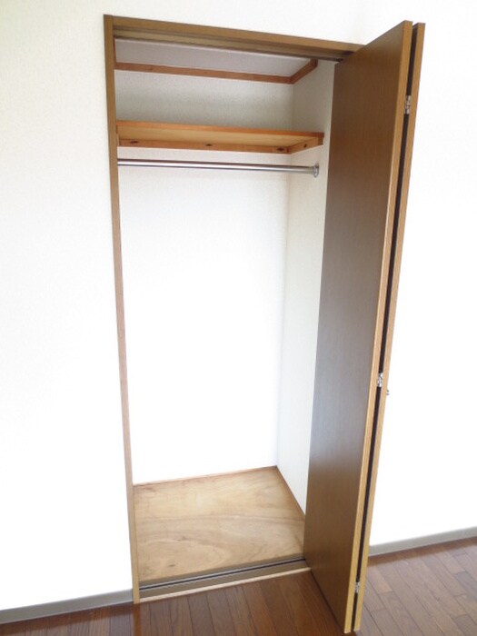 物件内観写真17　(収納)