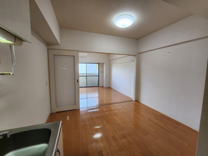 物件内観写真12　(居室)