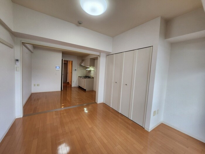 物件内観写真14　(居室)