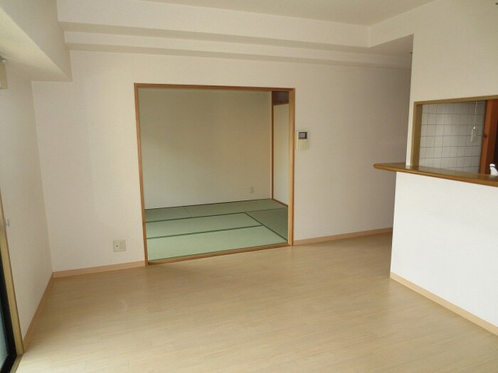 物件内観写真19　(居室)