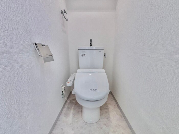 物件内観写真17　(トイレ)