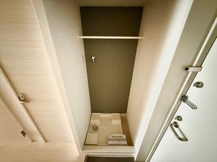 物件内観写真19　(洗濯機置場)
