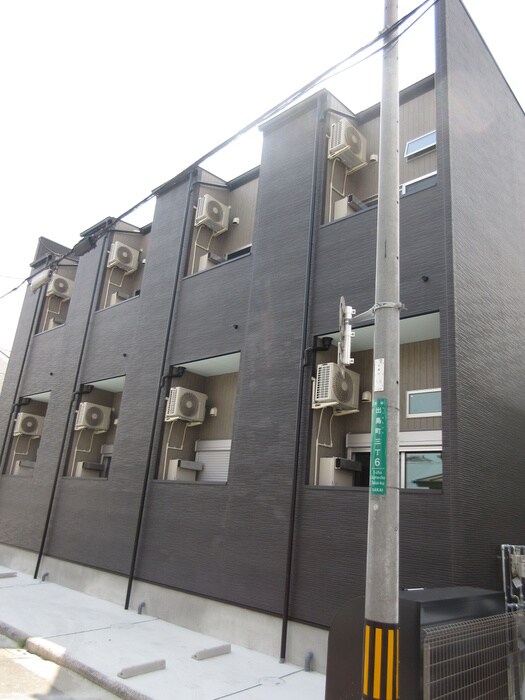 物件外観写真1　(外観写真)