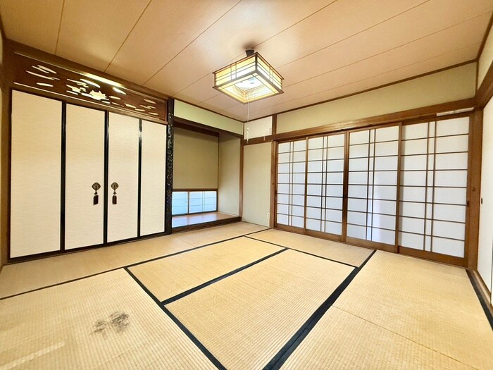 物件内観写真10　(居室)