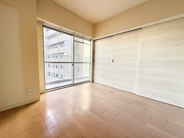 物件内観写真13　(居室)