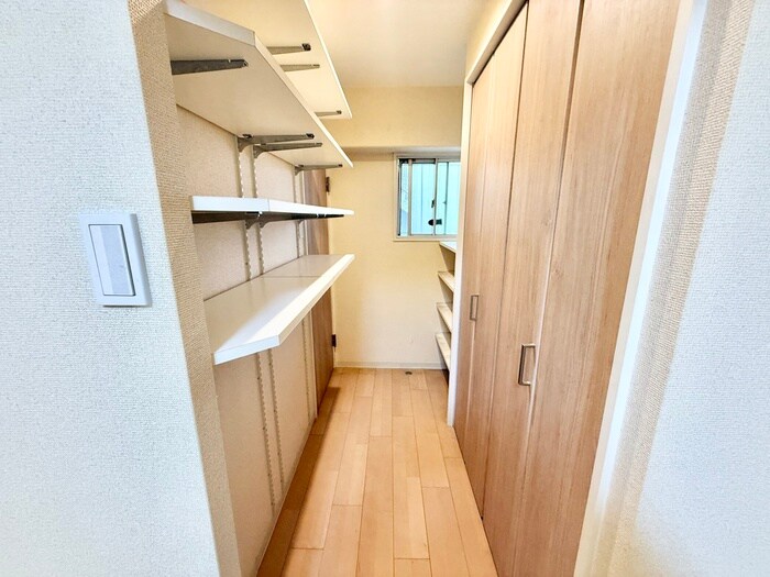 物件内観写真19　(靴箱)