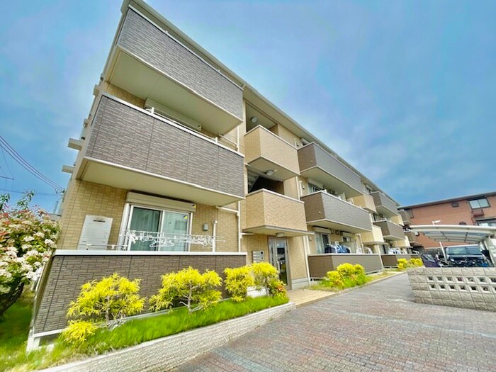 物件外観写真2　(外観写真)