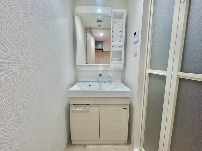 物件内観写真10　(洗面)