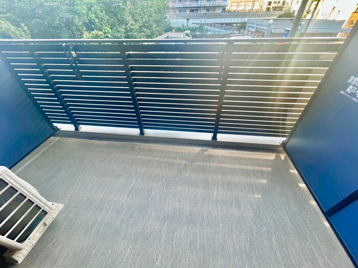 物件内観写真13　(玄関)