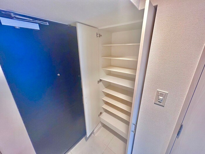 物件内観写真20　(靴箱)