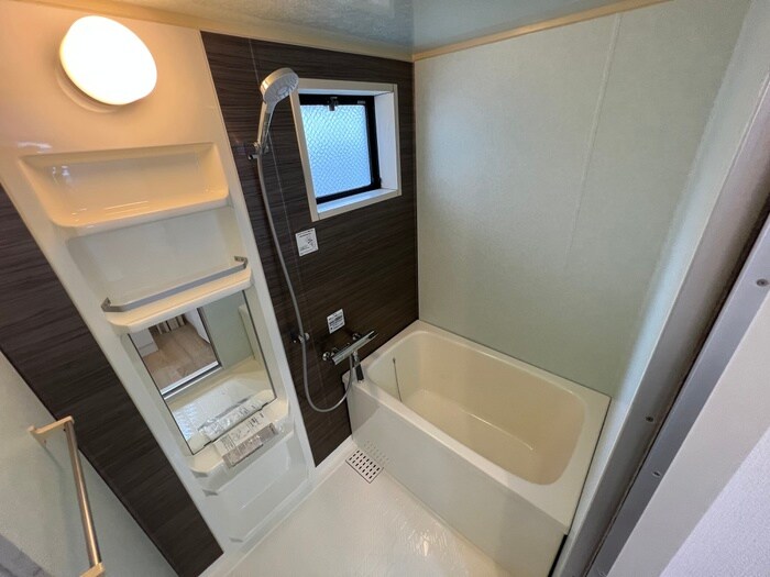 物件内観写真10　(バス／シャワールーム等)