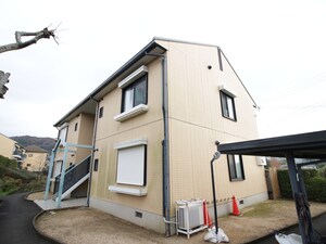 スカイヴィレッジＤ棟外観写真