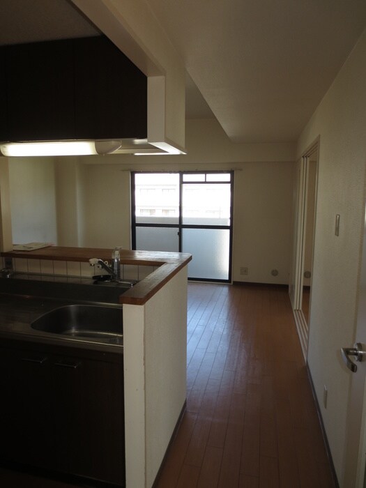 物件内観写真8　(内観写真)