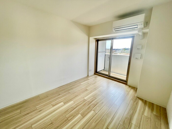 物件内観写真13　(居室)