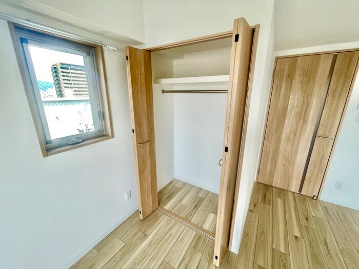 物件内観写真15　(収納)