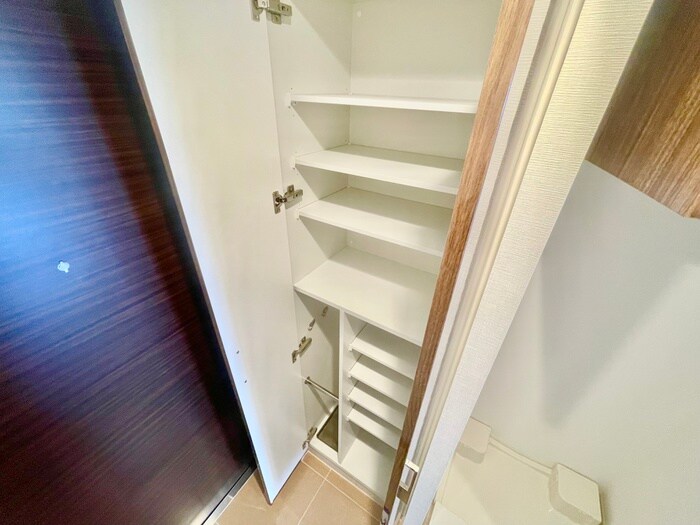 物件内観写真17　(靴箱)