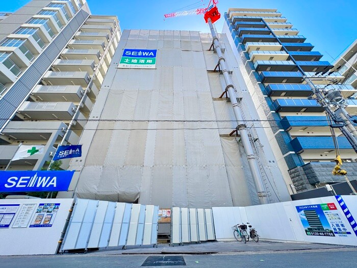 物件外観写真2　(建築中)