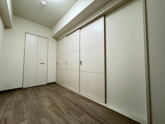 物件内観写真18　(居室)