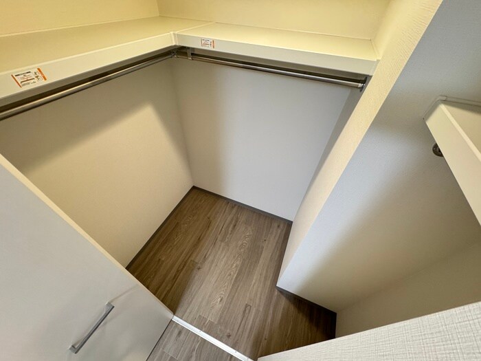 物件内観写真19　(収納)
