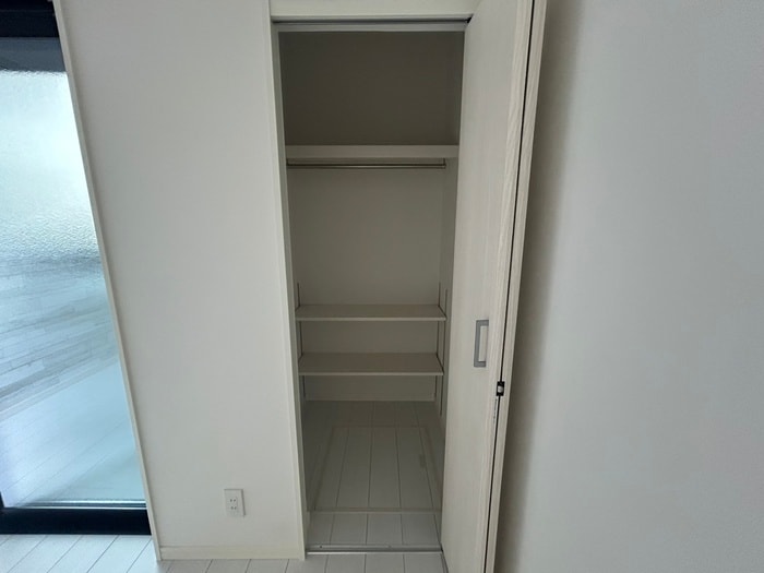 物件内観写真12　(収納)
