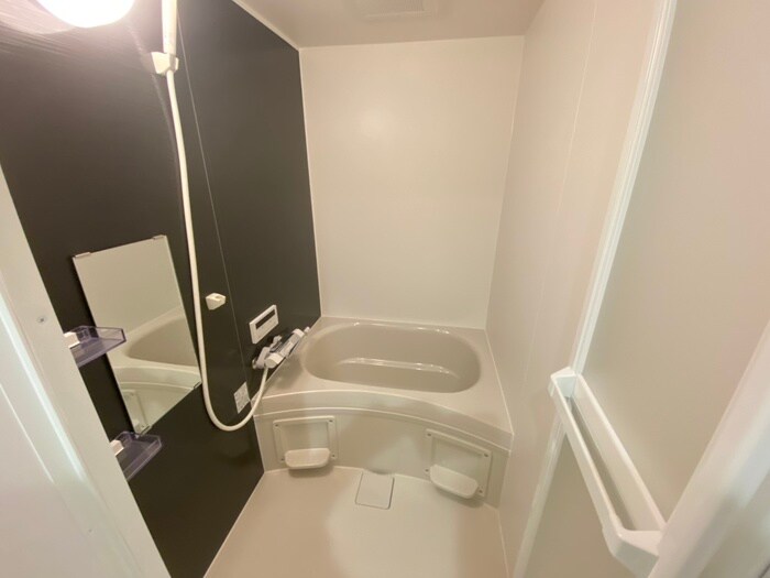 物件内観写真12　(バス／シャワールーム等)