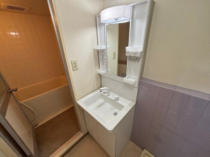 物件内観写真14　(洗面)