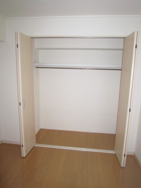 物件内観写真9　(収納)
