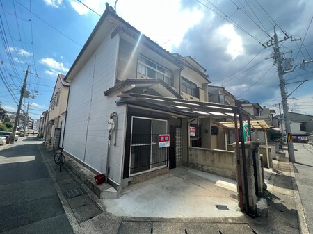 太秦棚森町6-35貸家外観写真