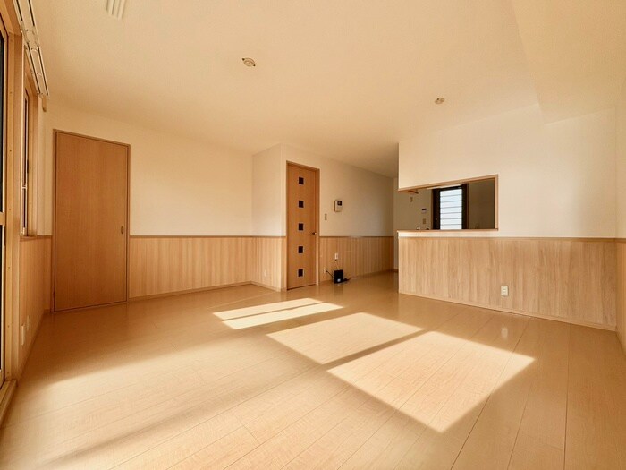 物件内観写真7　(居室)