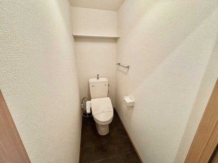 物件内観写真11　(トイレ)
