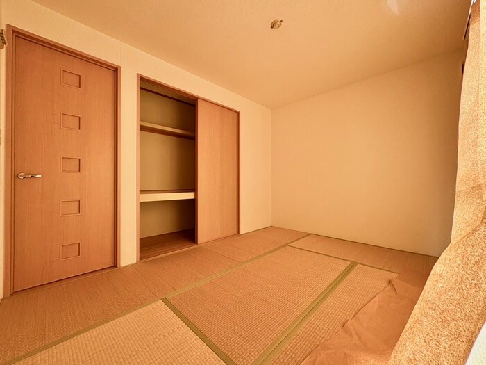 物件内観写真19　(居室)