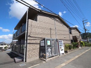 カルフ－ル外観写真