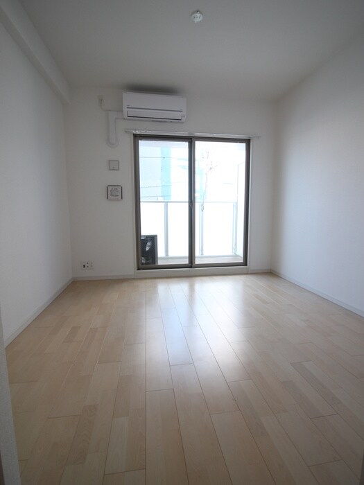 物件内観写真14　(居室)