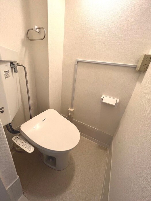 物件内観写真10　(トイレ)