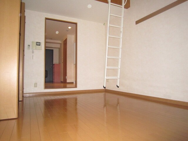 物件内観写真15　(居室)