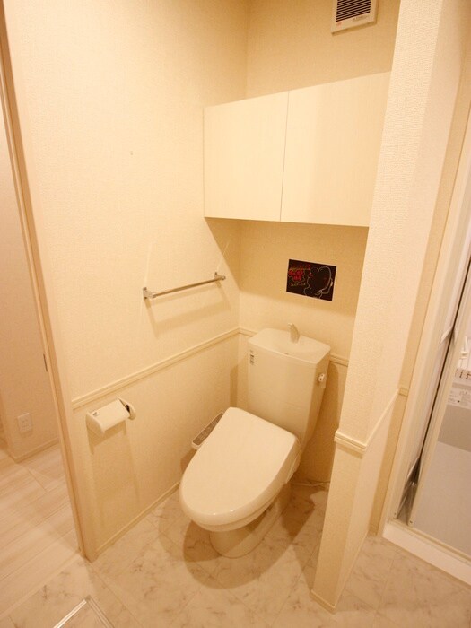 物件内観写真12　(トイレ)