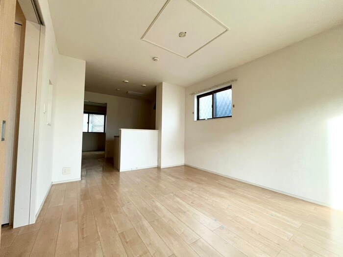 物件内観写真11　(居室)