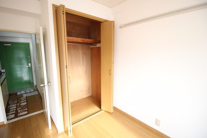 物件内観写真11　(収納)