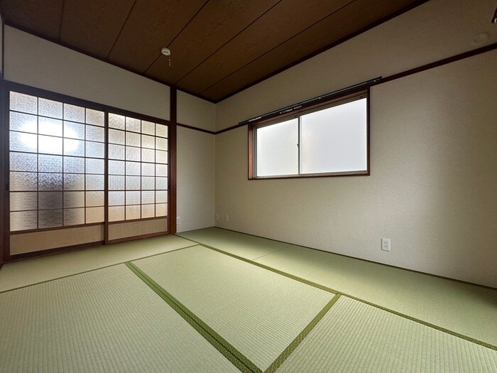 物件内観写真13　(居室)