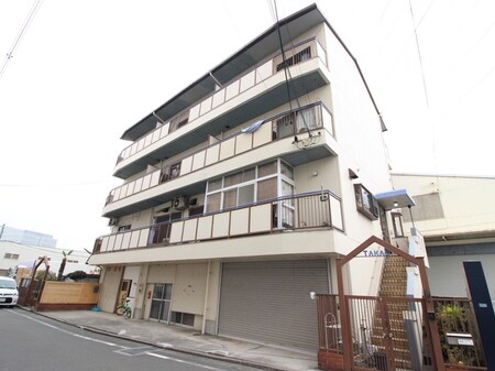 高尾マンション外観写真